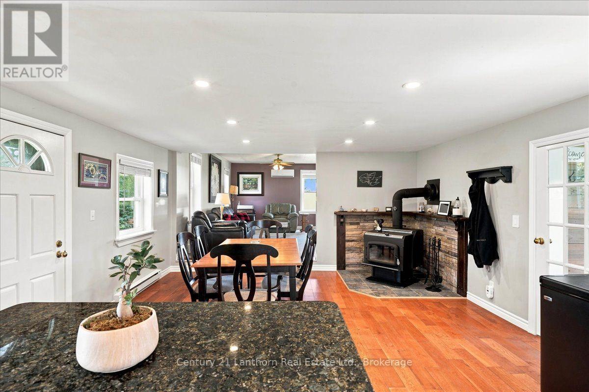 1039 CHRISTIAN ROAD - 15