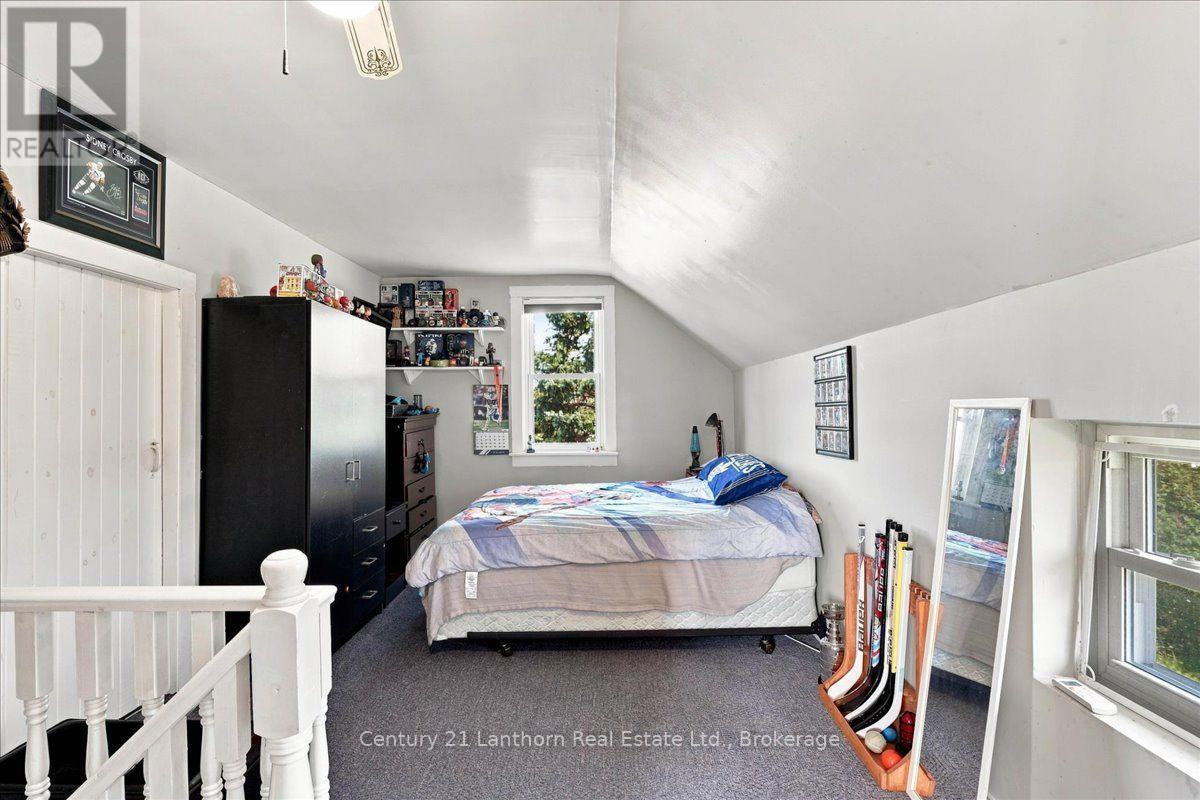 1039 CHRISTIAN ROAD - 27