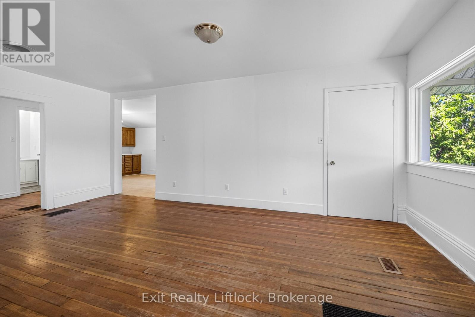 1952 COUNTY RD 6 ROAD - 7