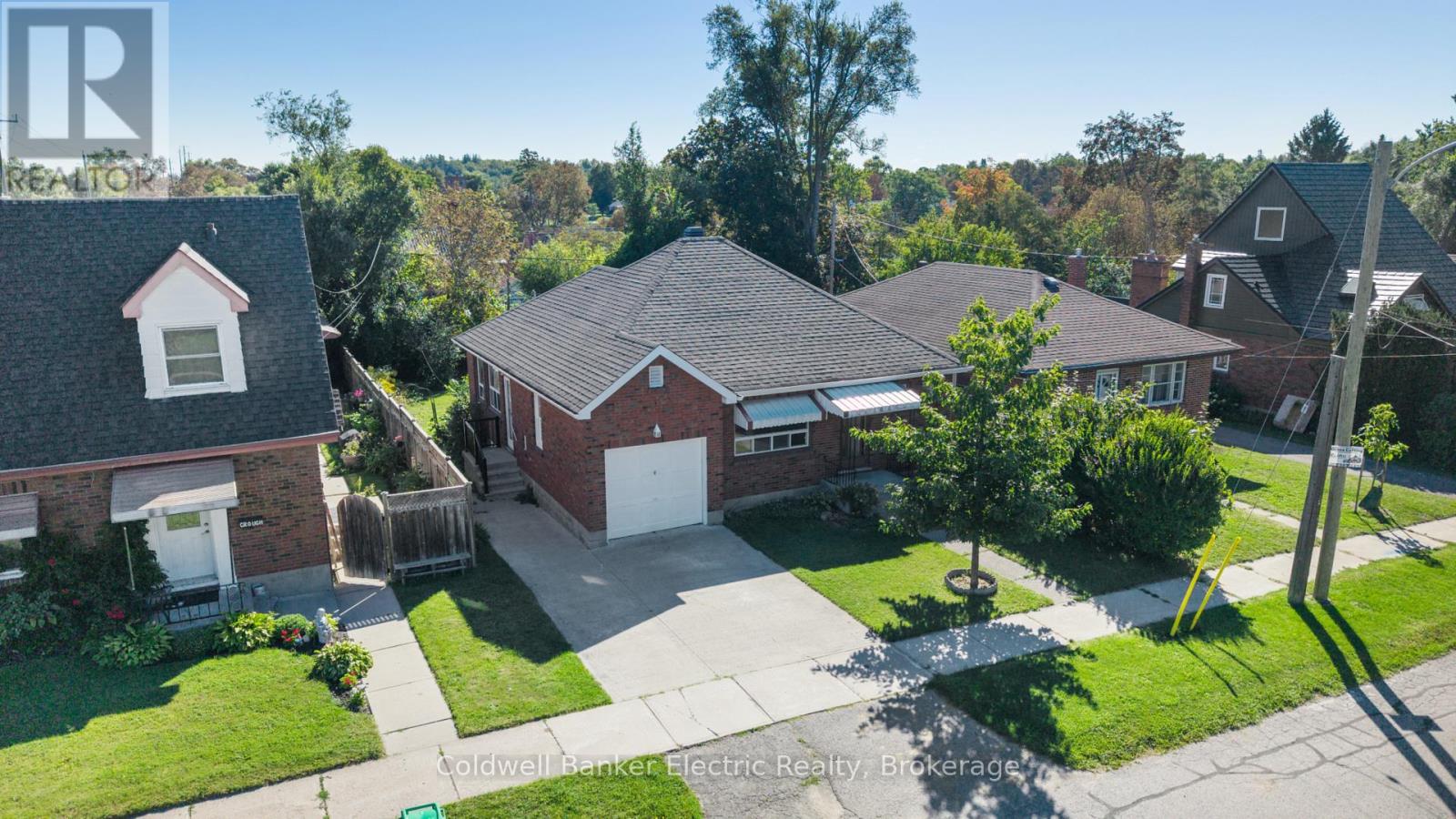 792 CURTIS ROAD - Image 15