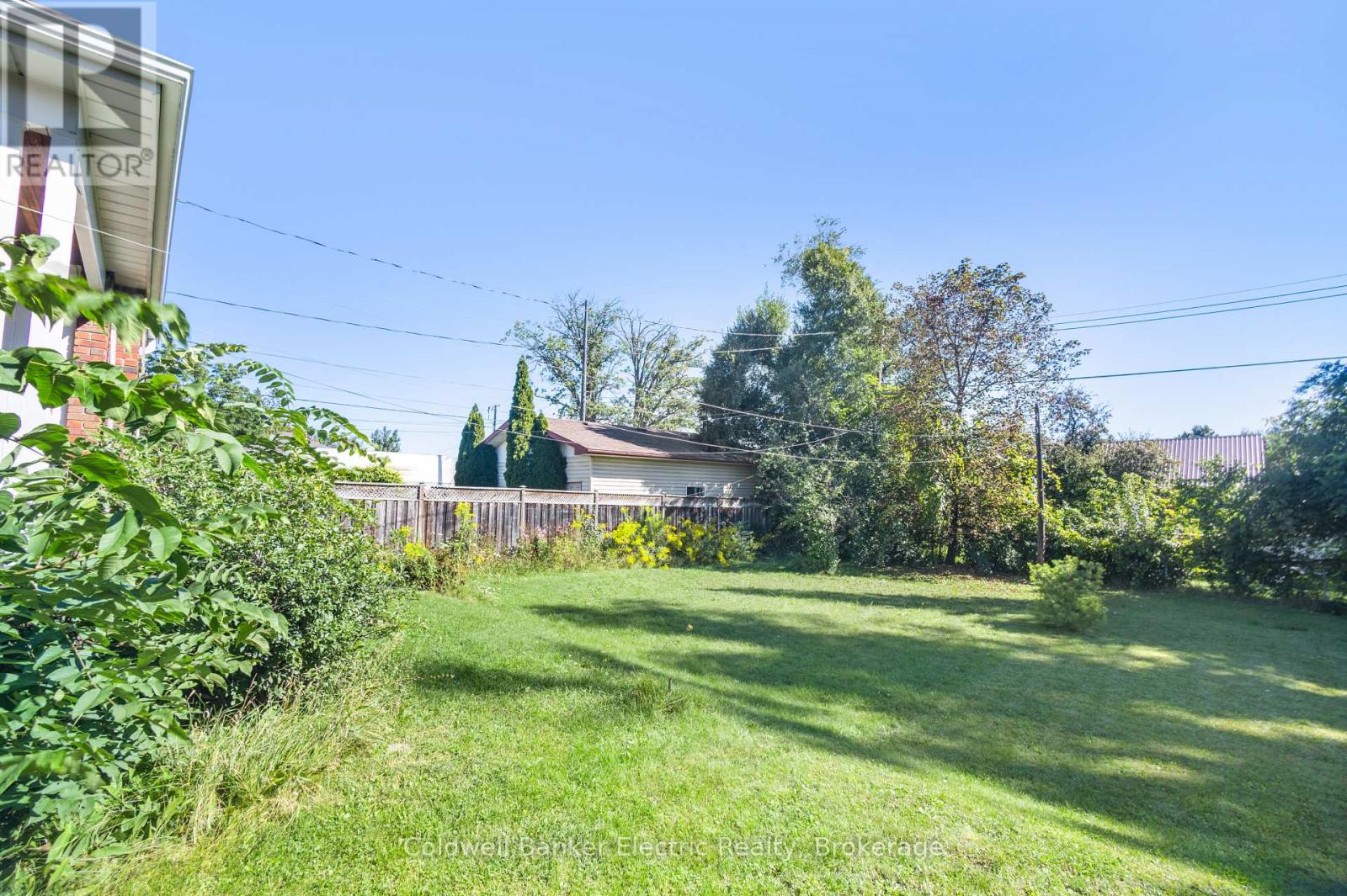 792 CURTIS ROAD - 17