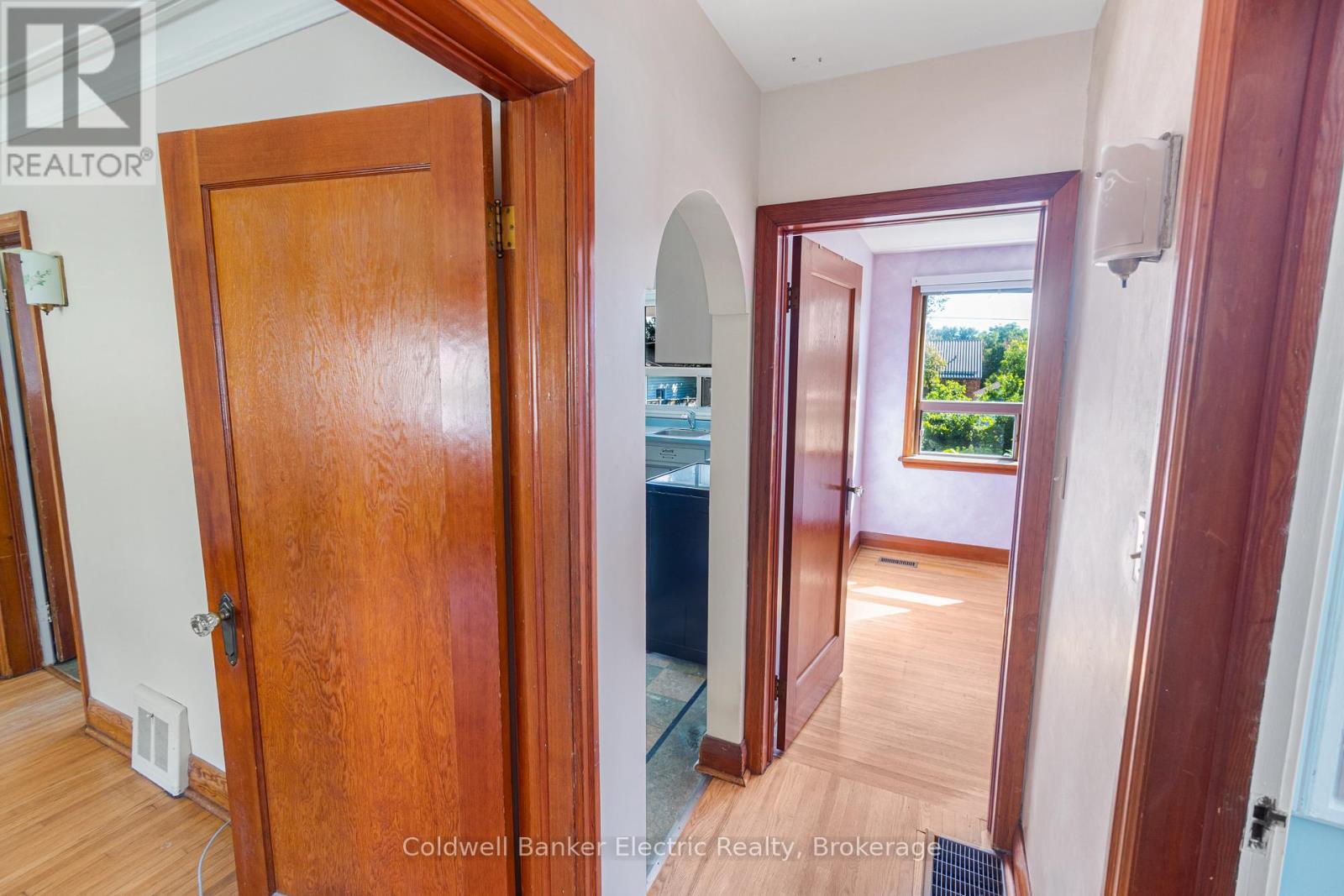 792 CURTIS ROAD - 6