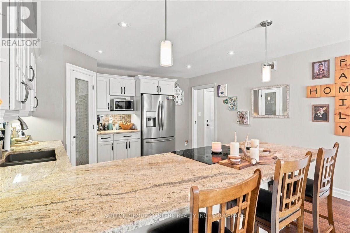 49 ASPEN DRIVE - 12