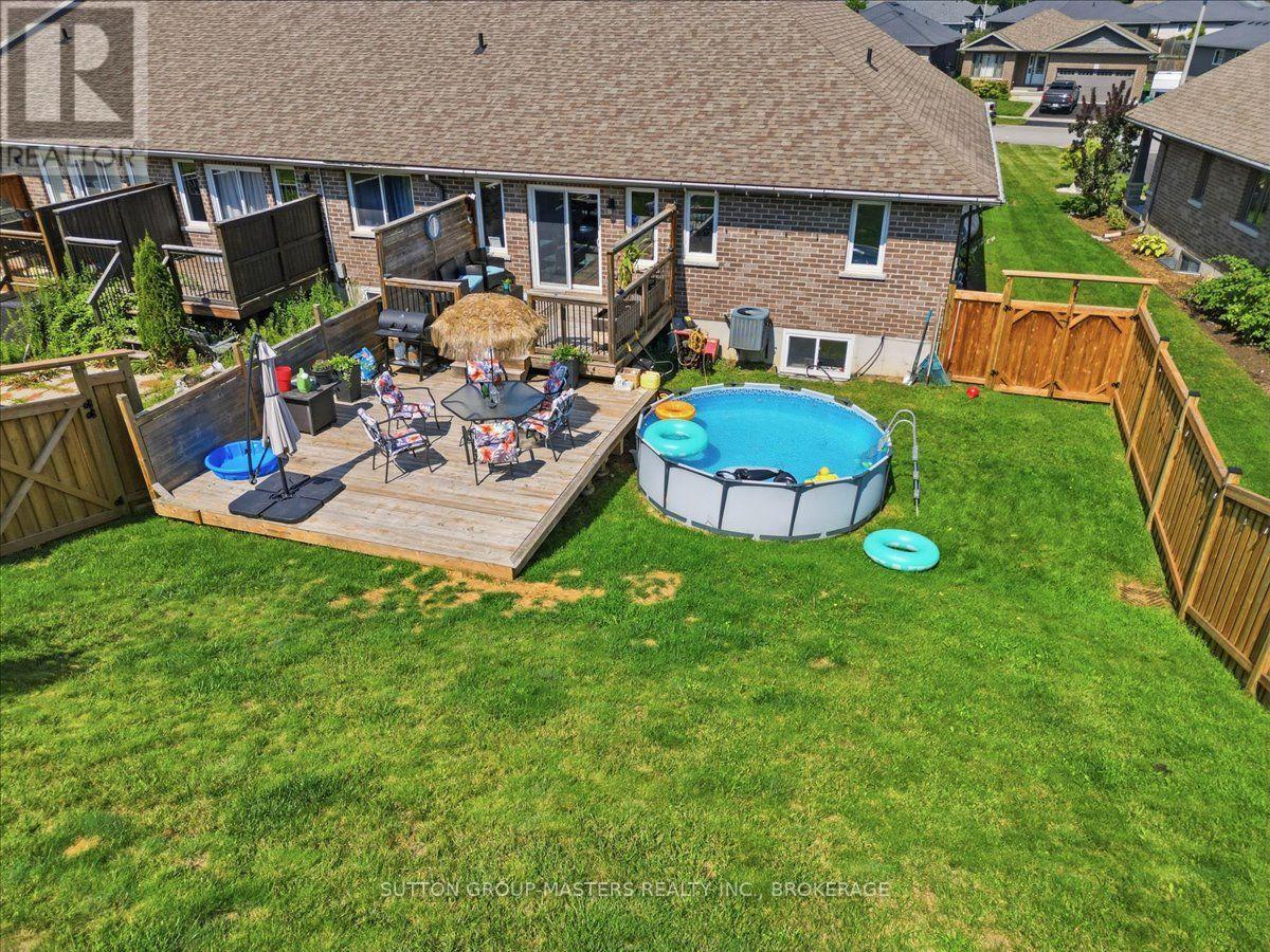 49 ASPEN DRIVE - 36