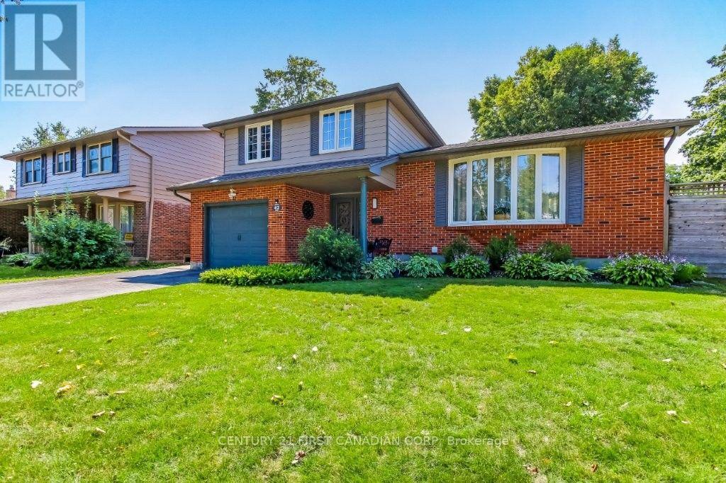 42 PORTAL COURT - 2