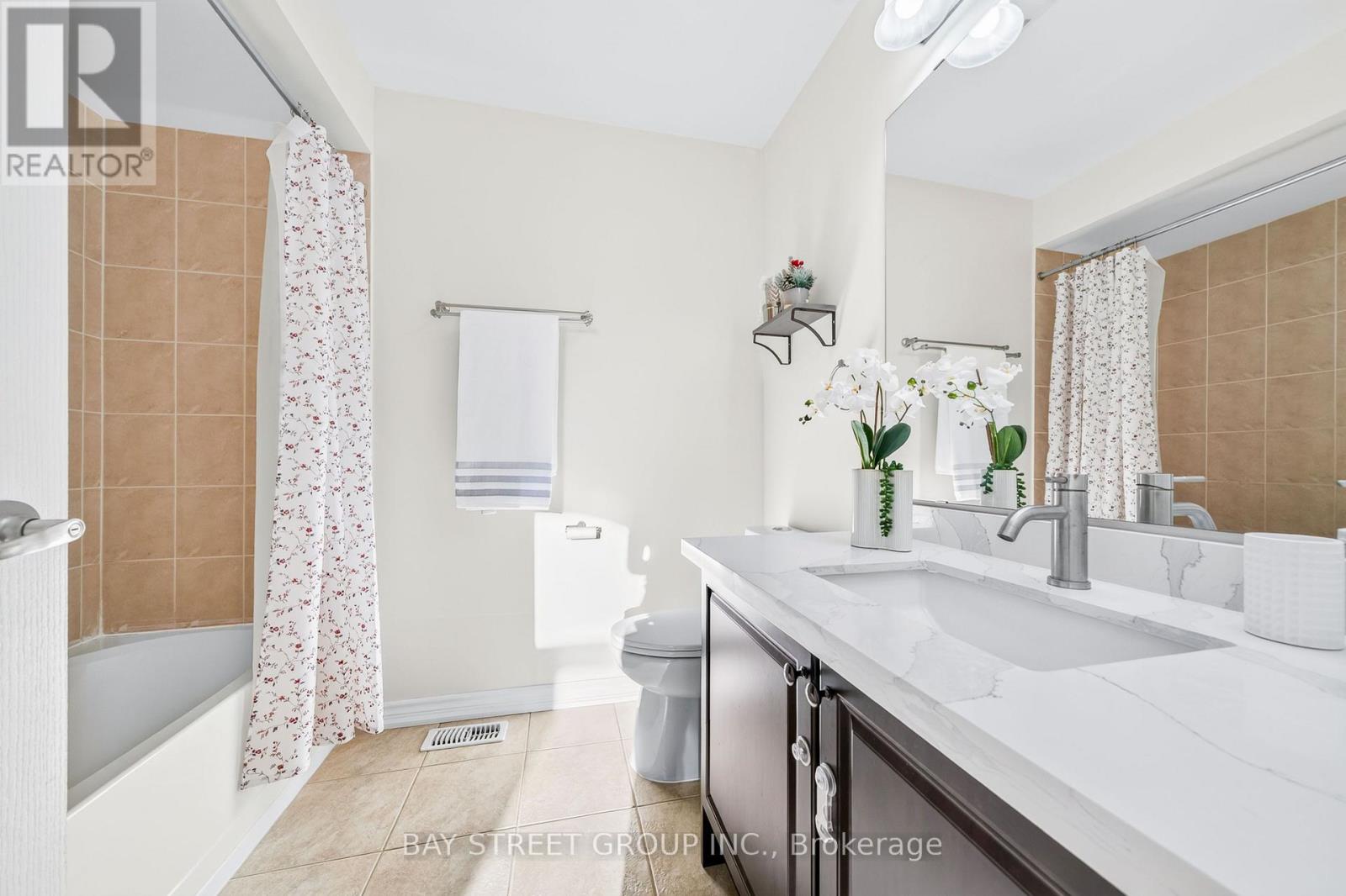 8 ZENG CHENG DRIVE - 28