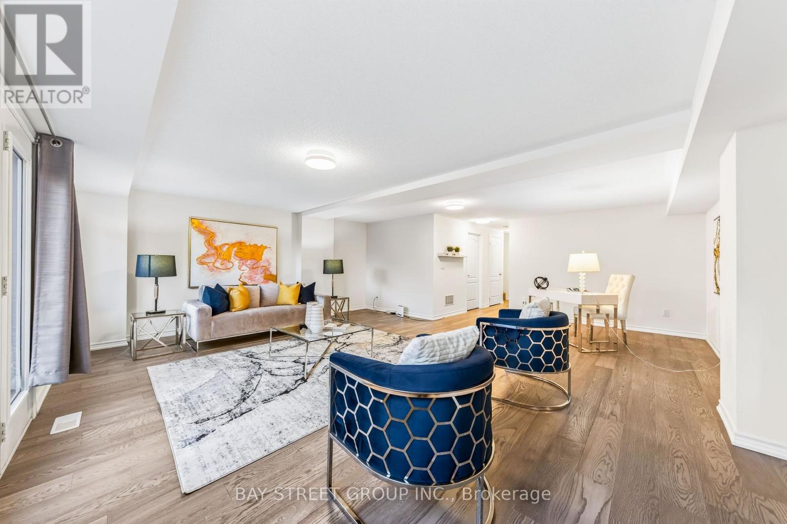 8 ZENG CHENG DRIVE - 32