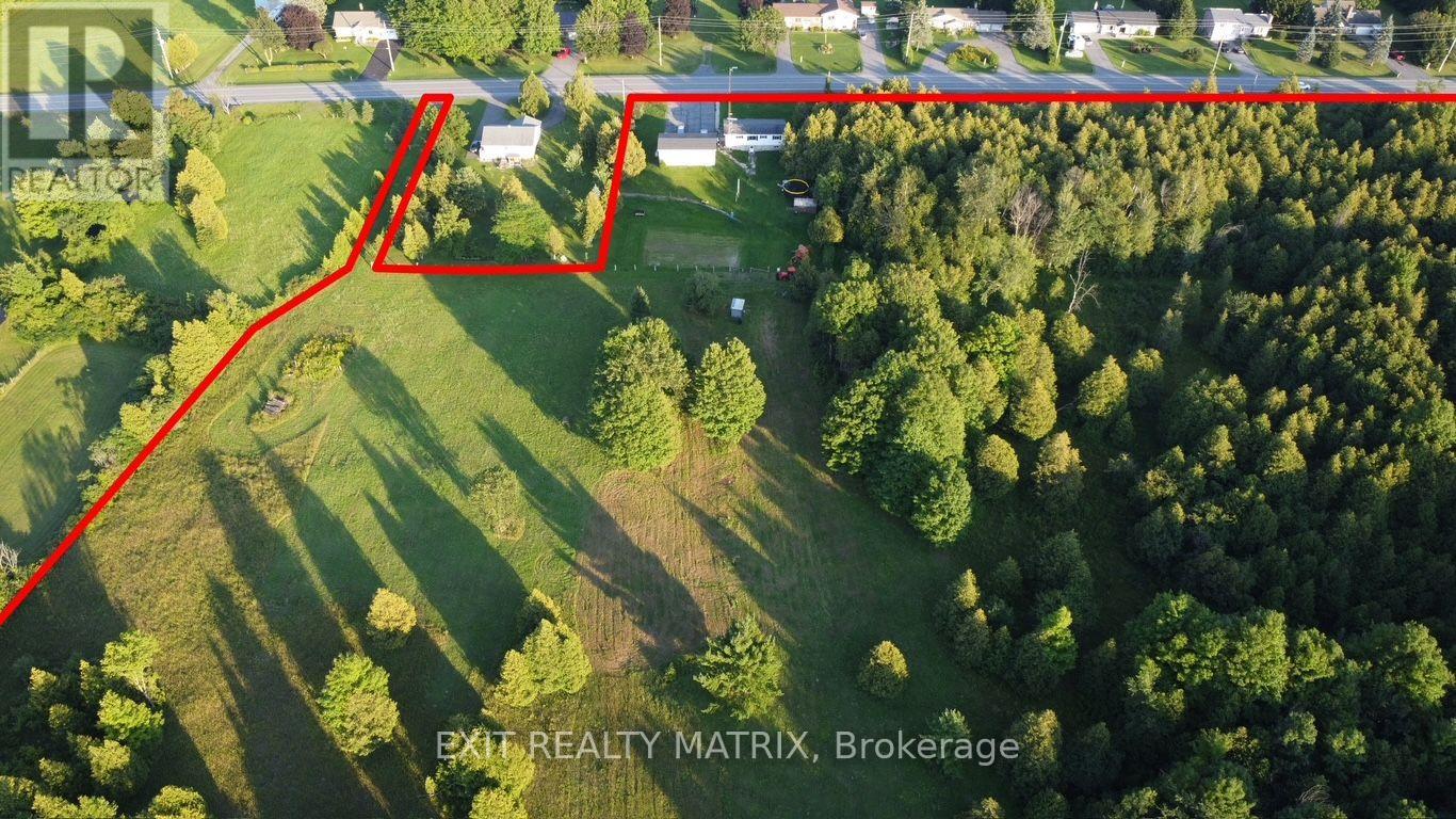 3875 County Road 45 Road West, North Glengarry, Ontario, K0C1A0, North Glengarry, Ontario — photo 3 of 5