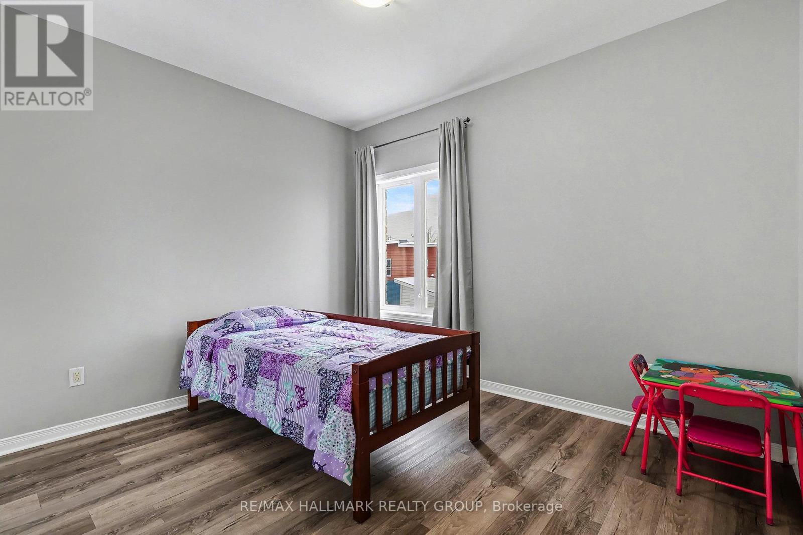 #208 1026 LAURIER STREET - Image 16