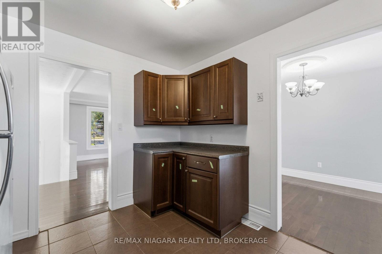 60 BRANT AVENUE - Image 15