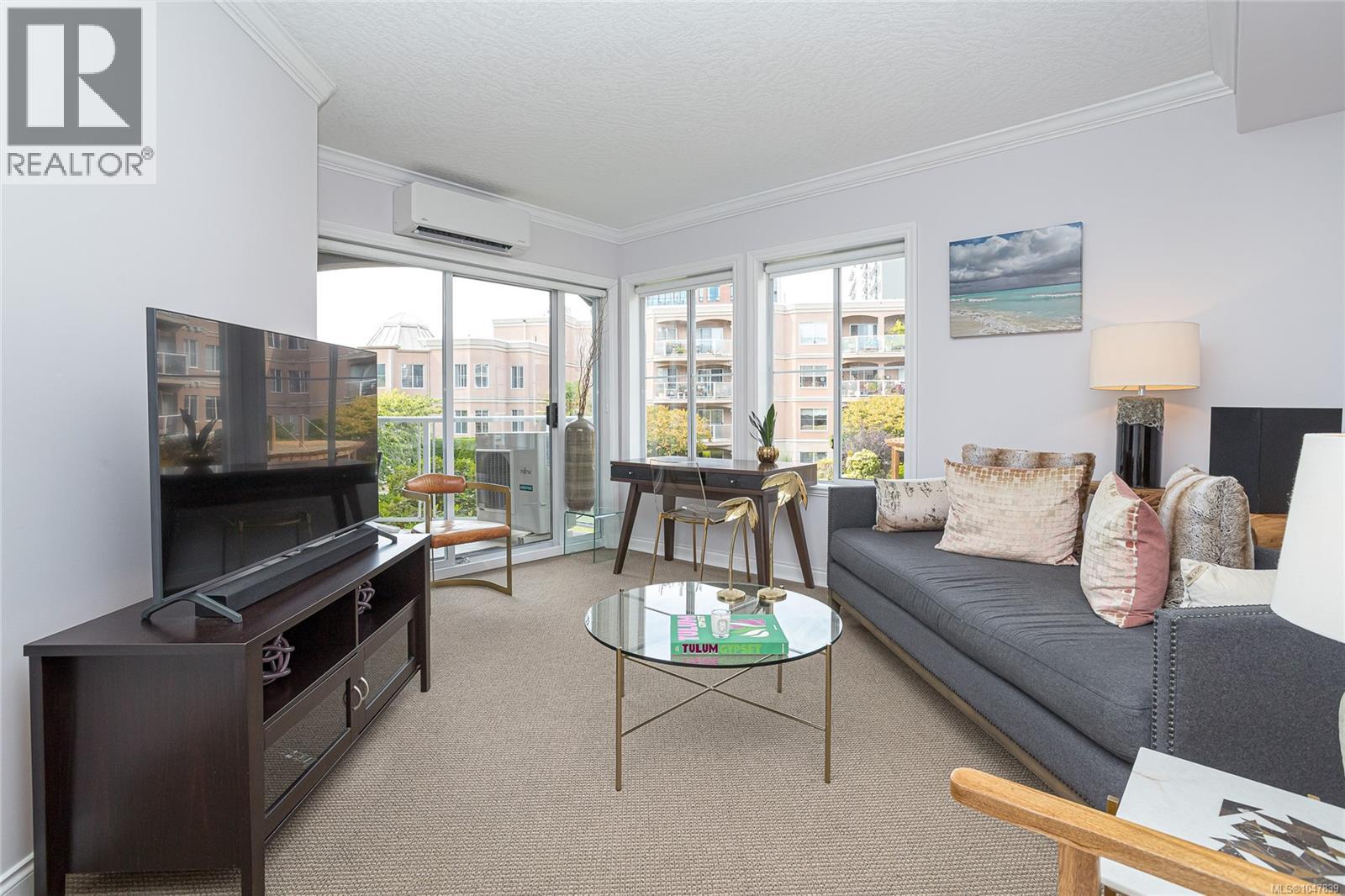 #224 405 Quebec St - 3