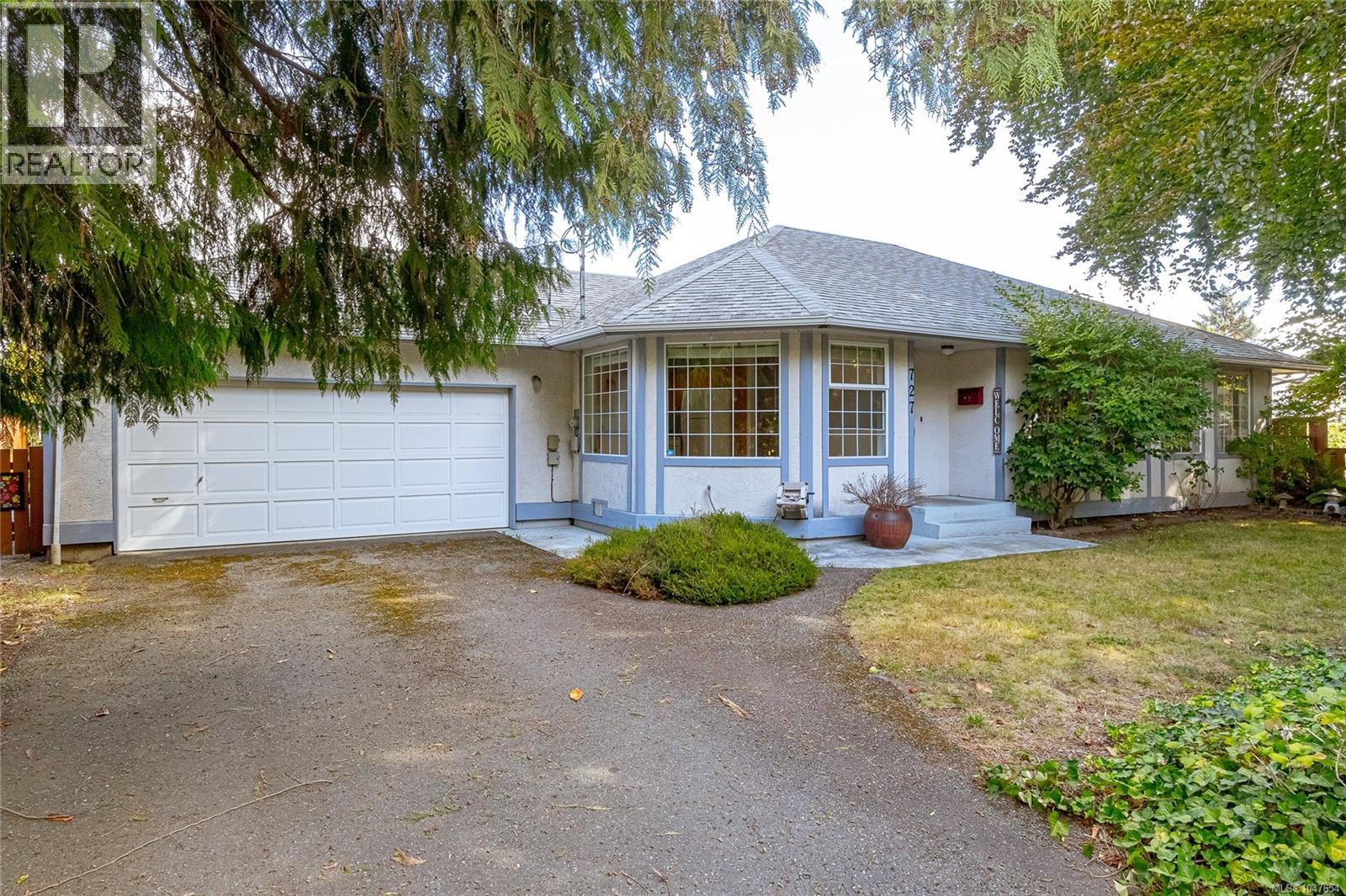 727 Park Pl - 2