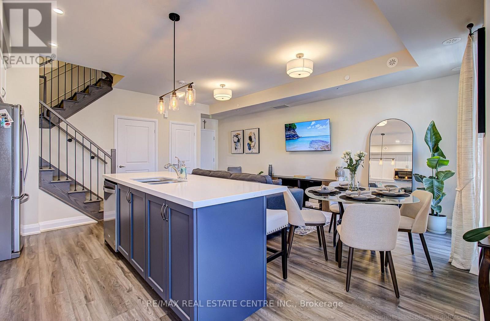 #116 1569 ROSE WAY - 6