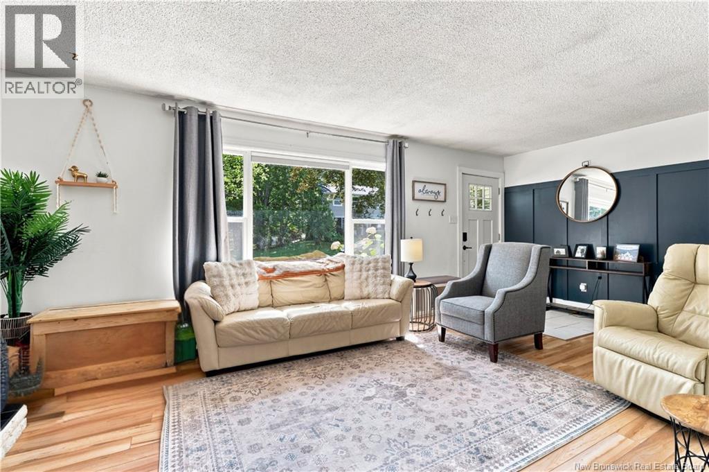 150 Charing Crescent - 6