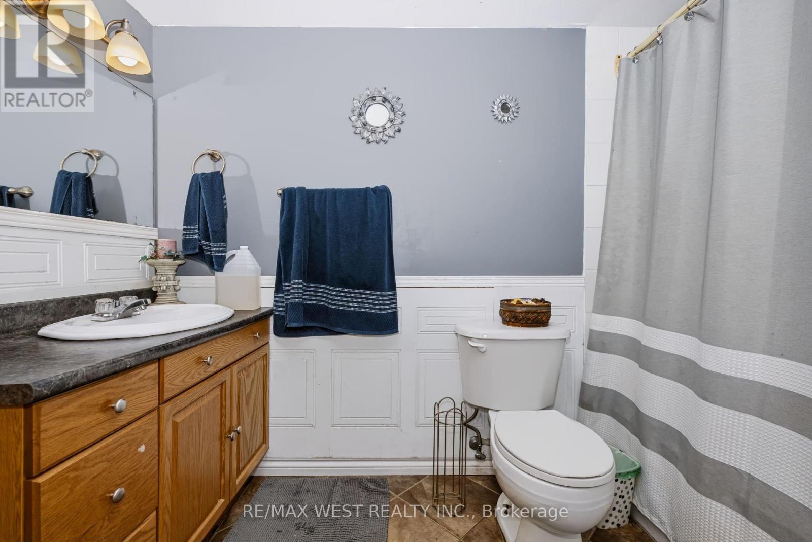 #2307 75 EMMETT AVENUE - Image 35
