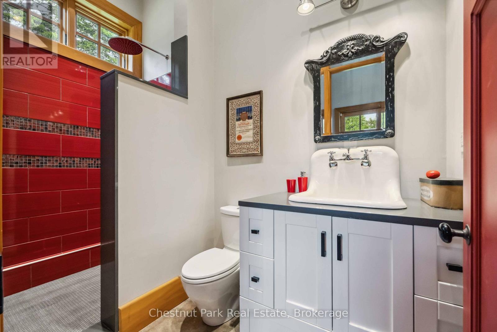 553763 ROAD 55 - Image 44