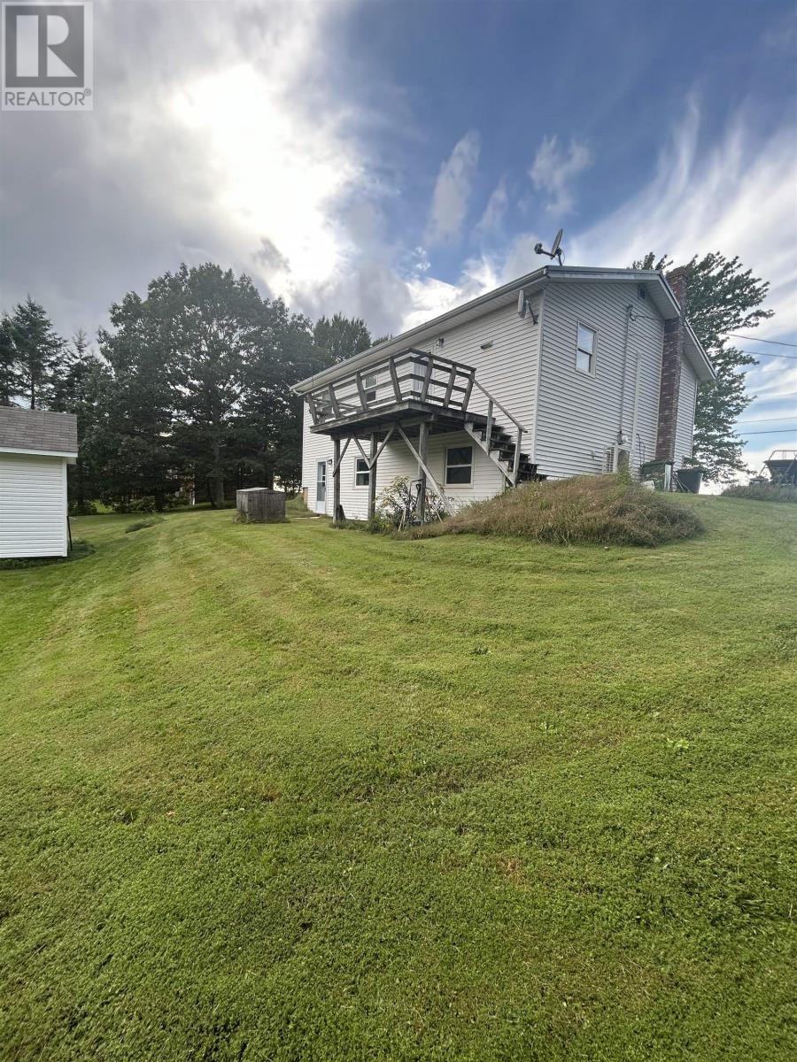 2443 Horne Cross Road, RTE 252 - 3