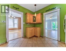 22 Herlan Avenue, Kitchener, ON N2G4K3 Photo 12