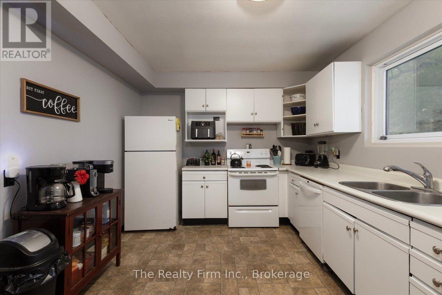 28 NETHERCOTT DRIVE - Image 3