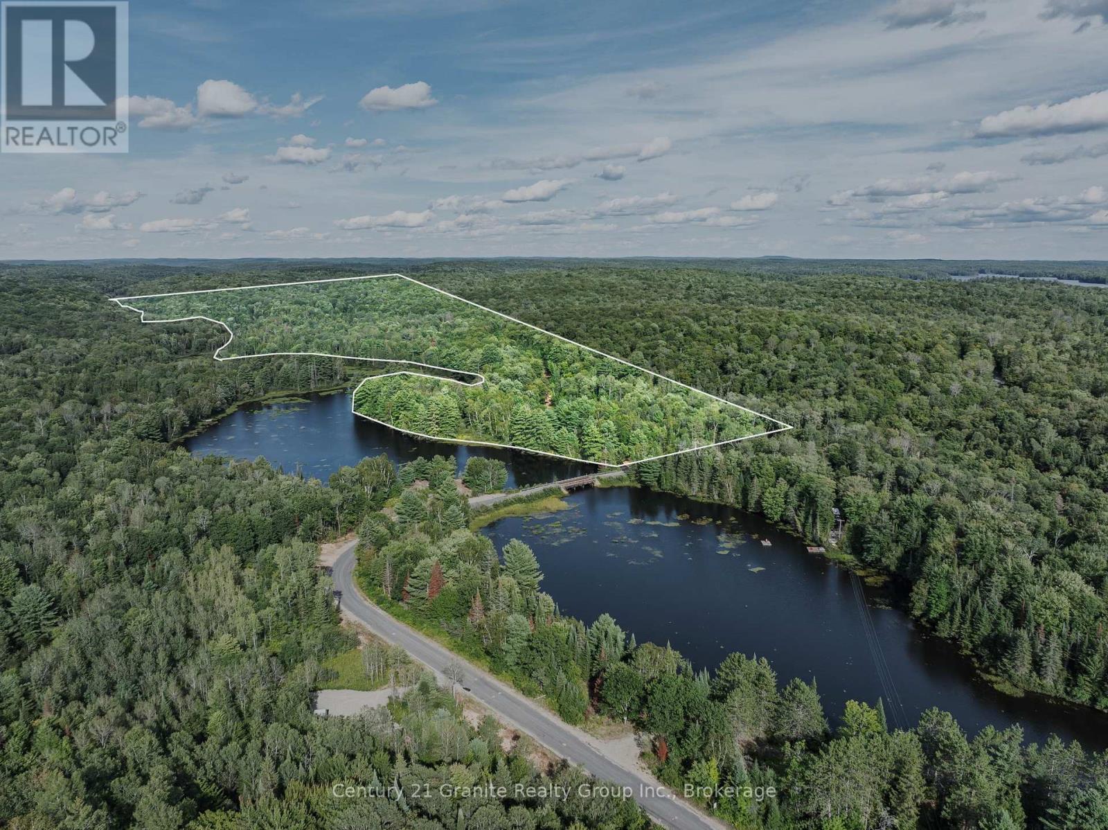 1241 Koshlong Lake Road, Dysart et al (Dysart), Ontario, K0M1S0, Dysart et al (Dysart), Ontario — photo 2 of 5