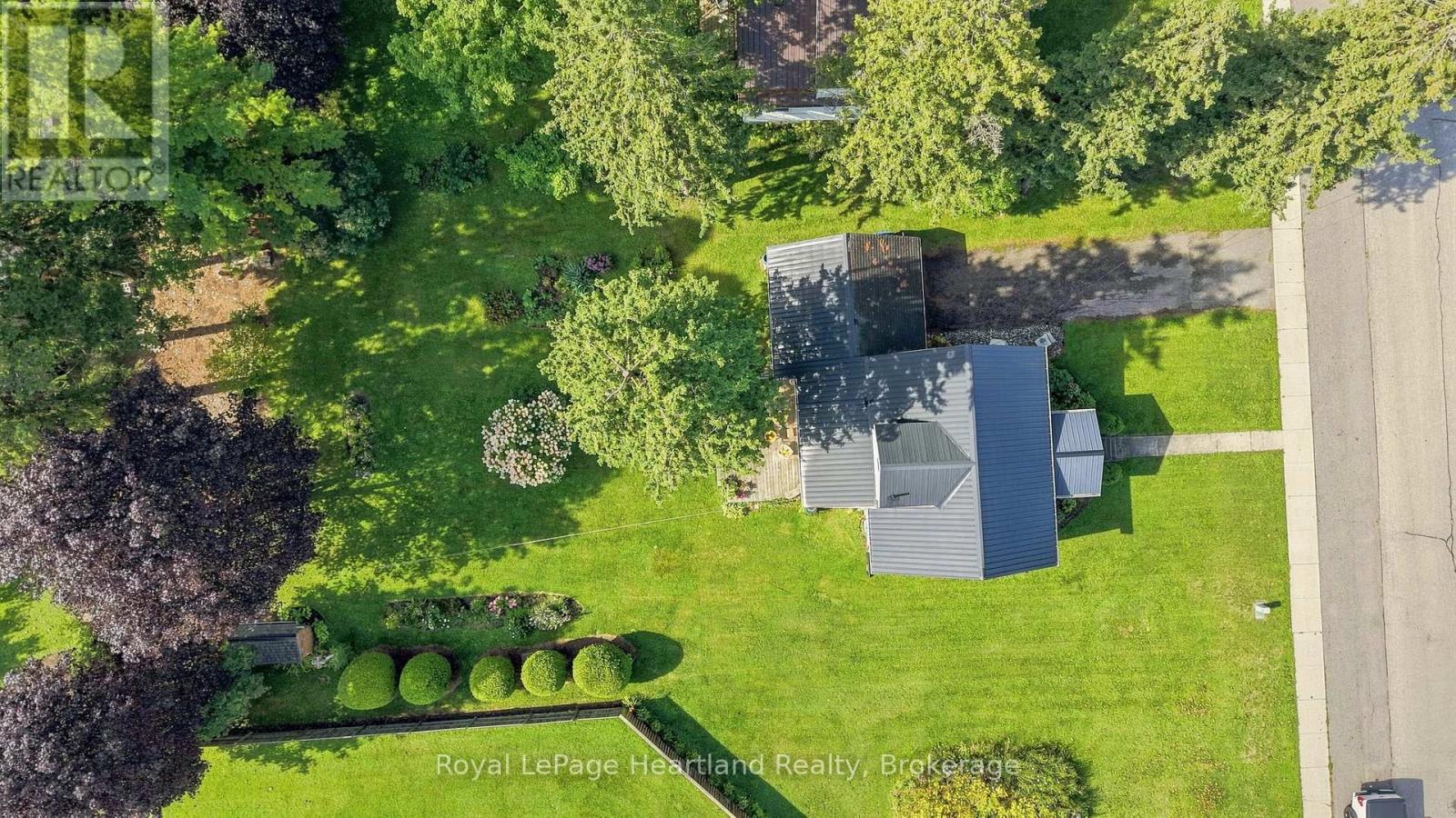 31 LOUISE STREET - Image 38