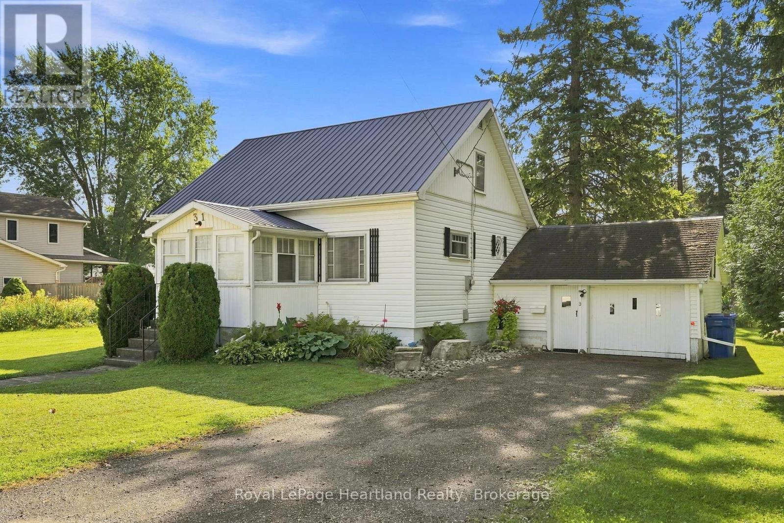31 Louise Street, Minto, Ontario, N0G1Z0, Minto, Ontario — photo 4 of 5