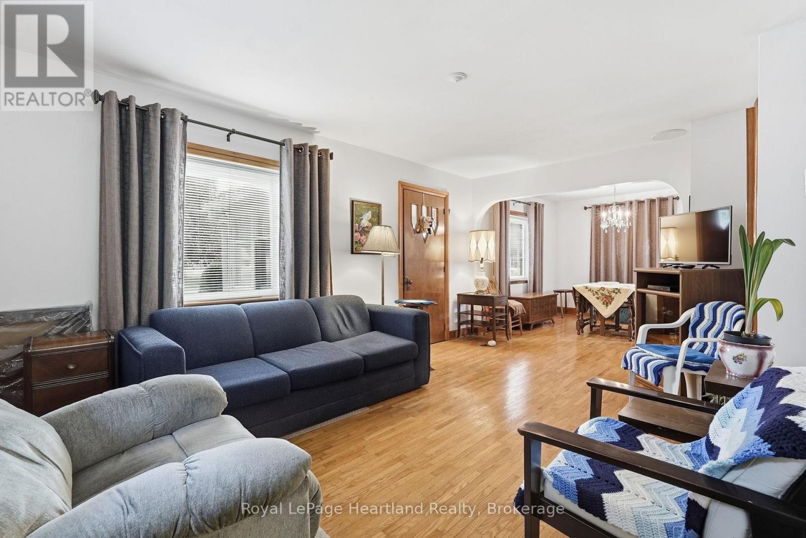 31 LOUISE STREET - Image 7