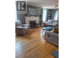 Foyer - 58 William Street, Yarmouth, NS B5A1Y5 Photo 6