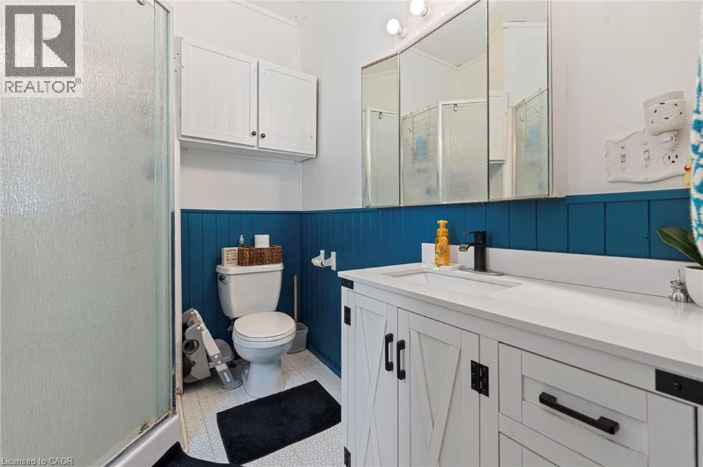 214 JOHN Street - 12