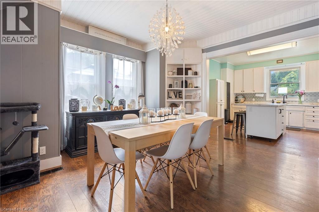 214 JOHN Street - 7