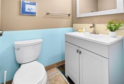 Laundry room - 102 Greensboro Square, Winnipeg, MB R3T4L1 Photo 8