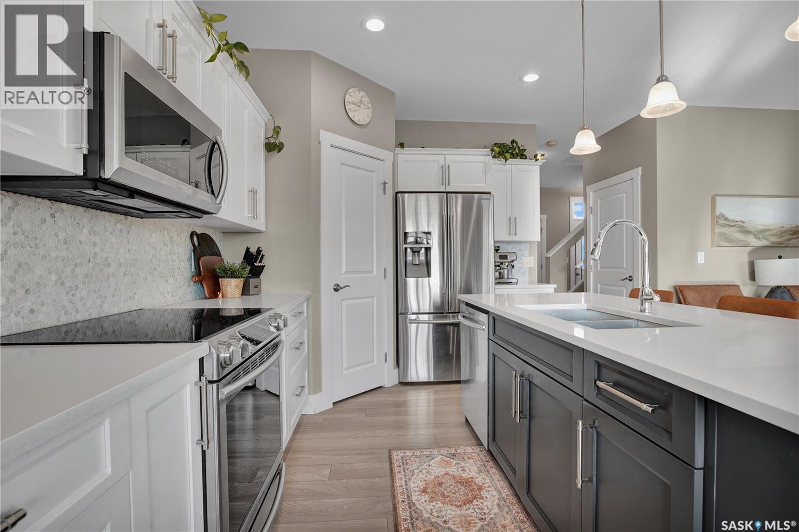 667 Kolynchuk COURT - Image 6