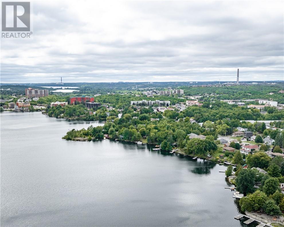 168 Nepahwin Avenue - Image 26