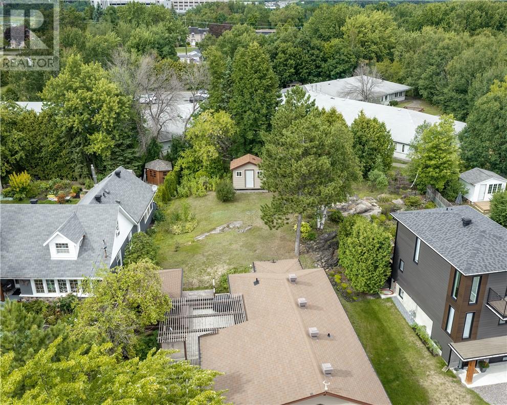 168 Nepahwin Avenue - Image 29