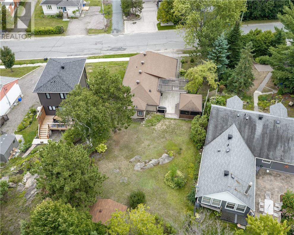 168 Nepahwin Avenue - Image 30