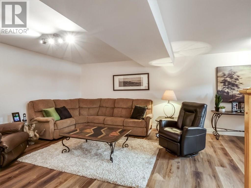 1536 Gauthier Street - Image 30