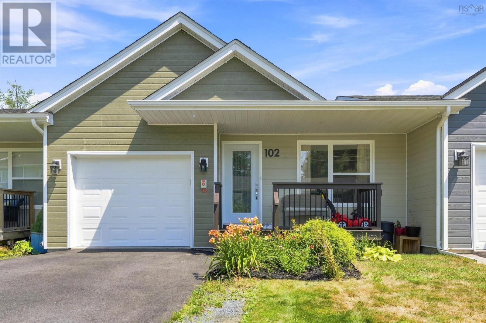 102 CROSSFIELD RIDGE - 1
