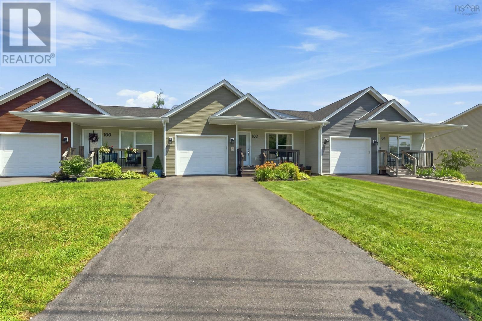 102 CROSSFIELD RIDGE - 2