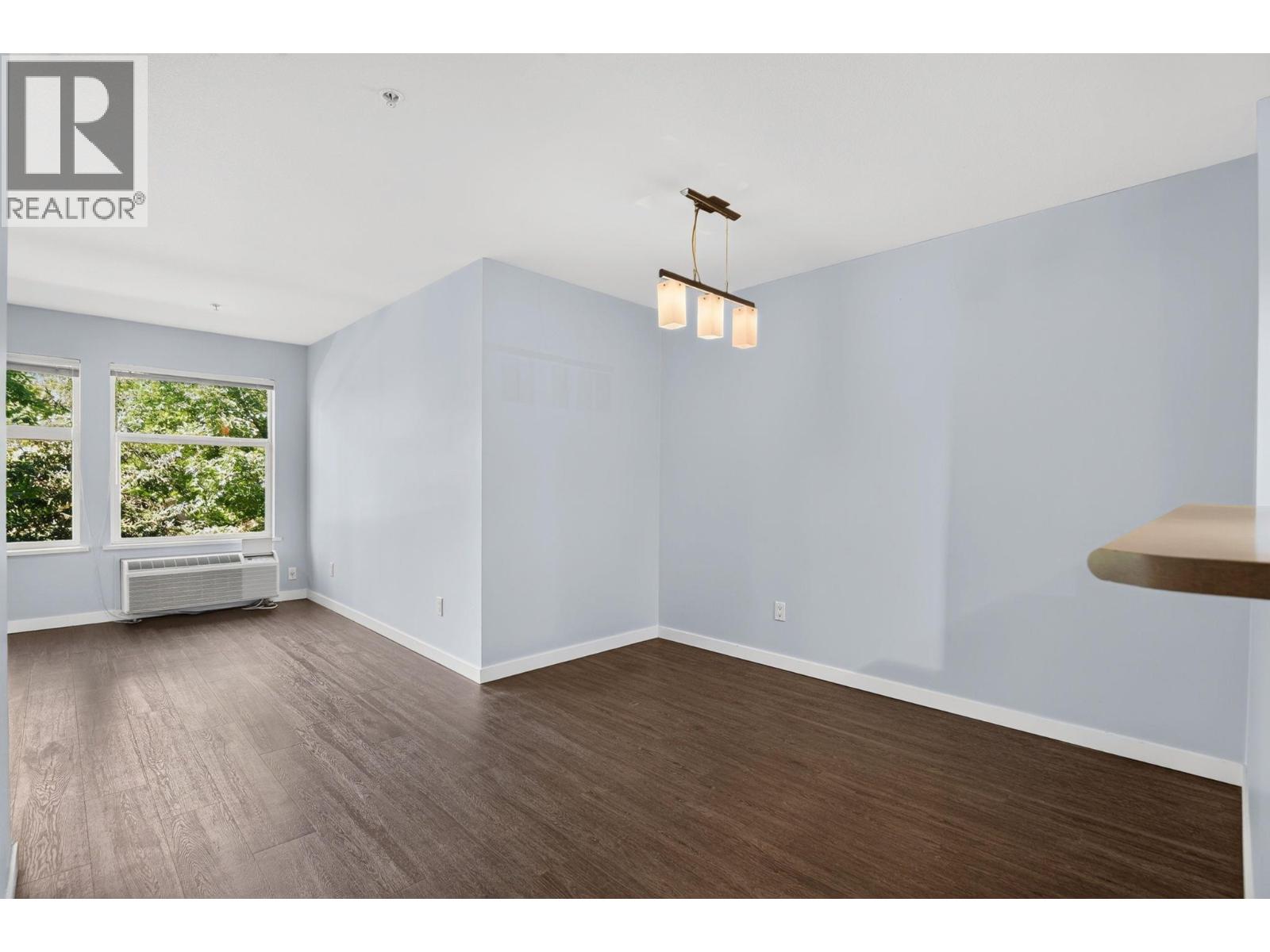 #206 555 Yates Road - Image 10