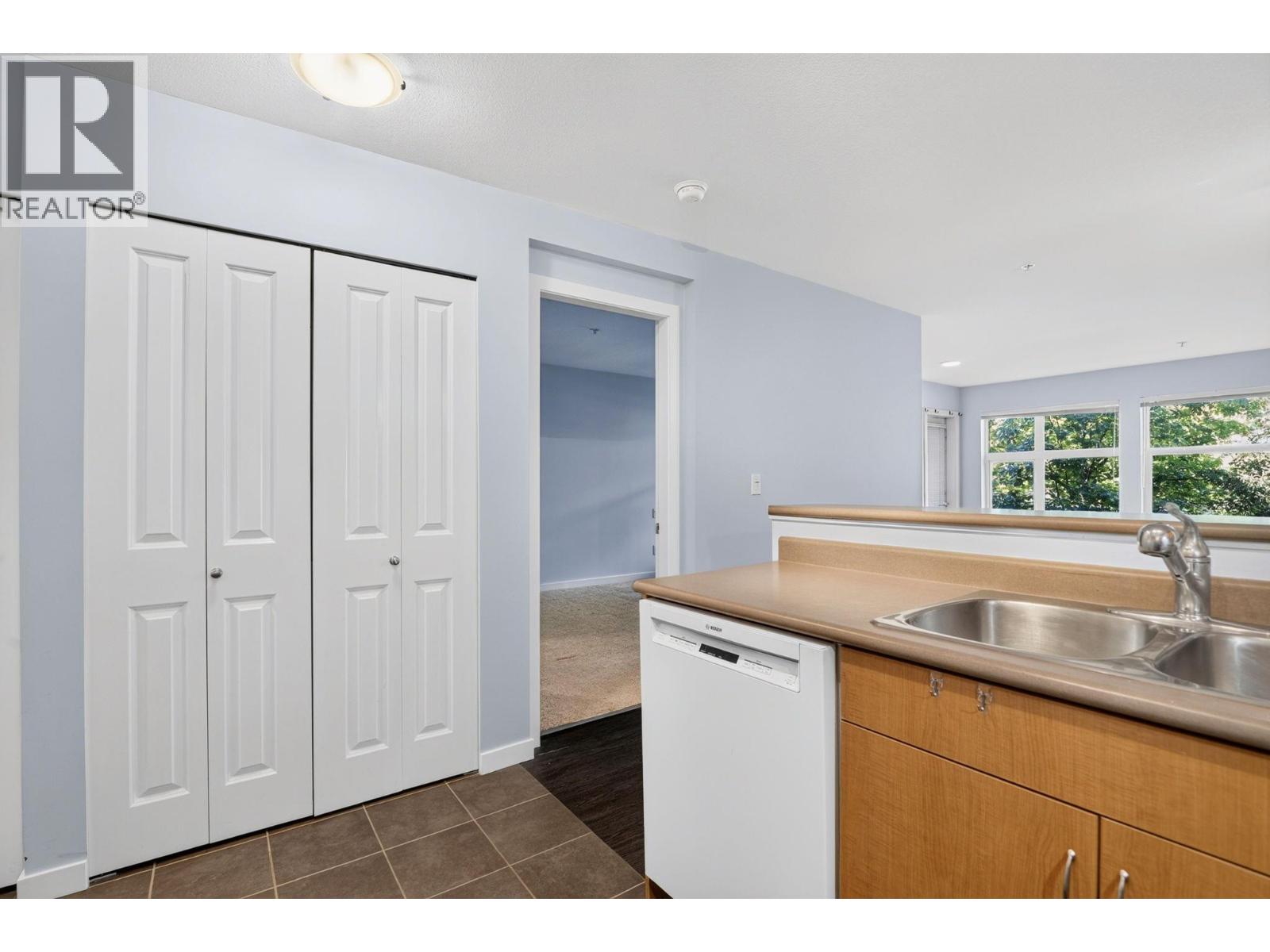 #206 555 Yates Road - Image 11