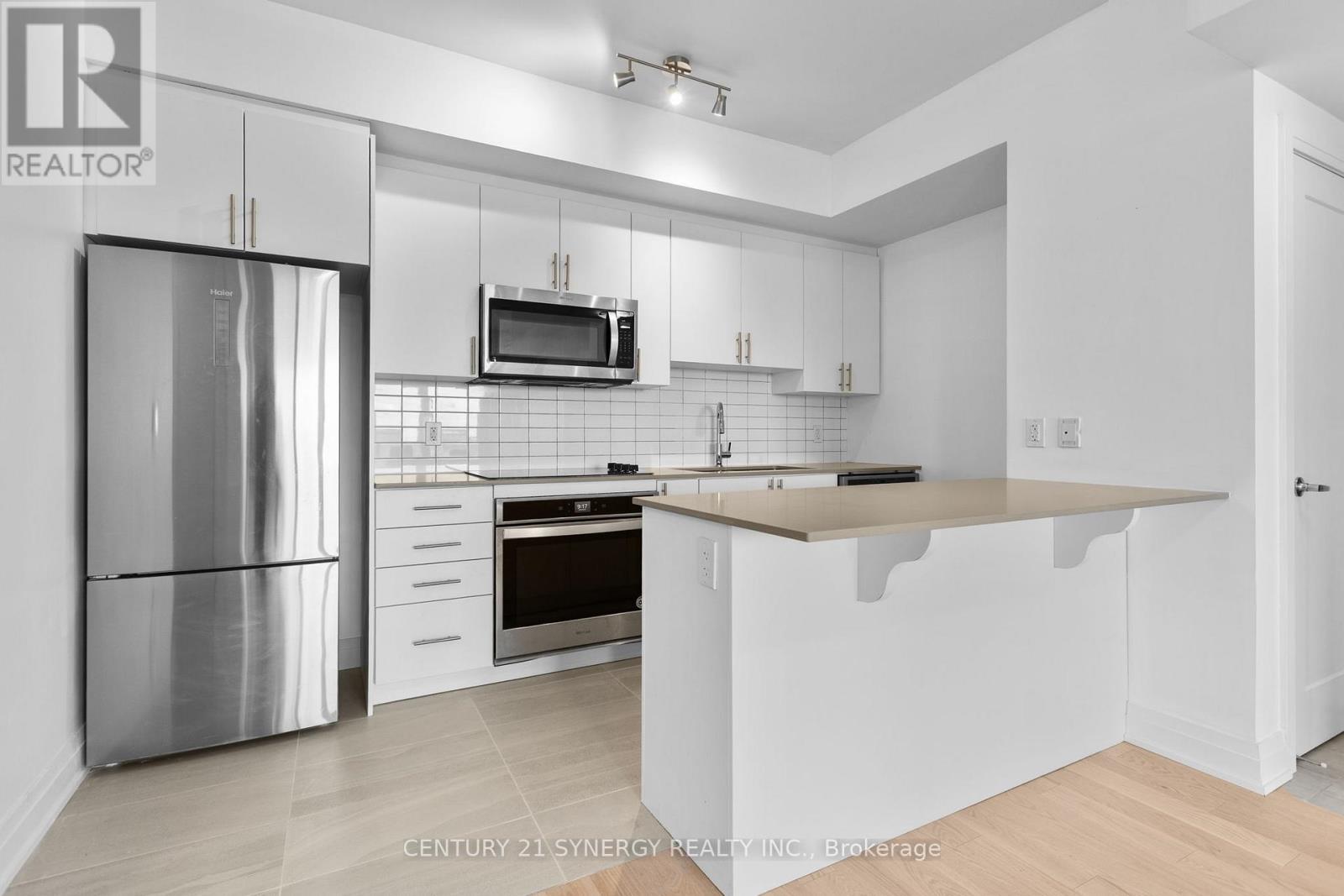 #506 805 CARLING AVENUE - Image 11