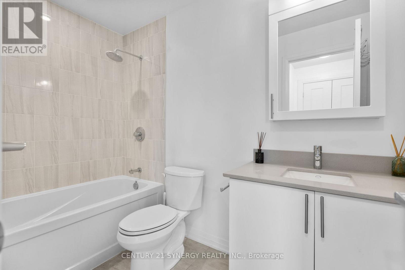 #506 805 CARLING AVENUE - Image 23