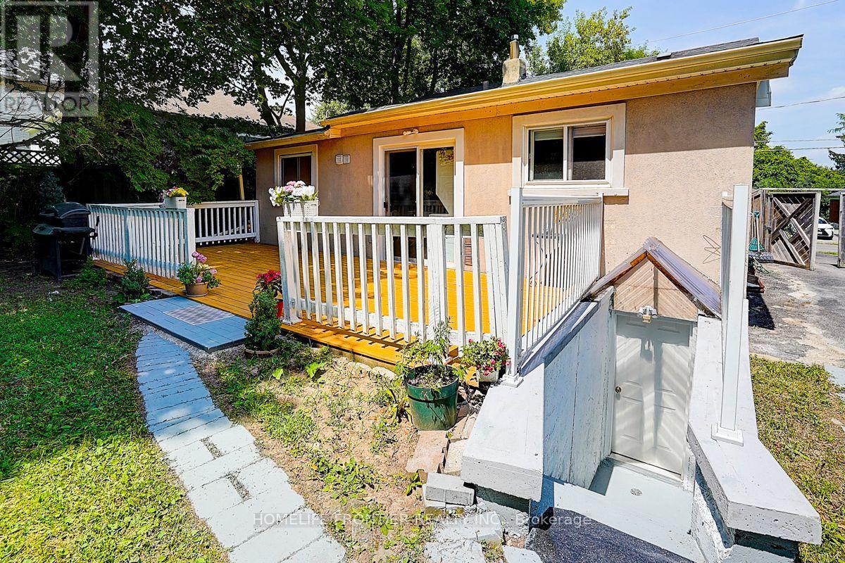 99 HARLANDALE AVENUE - Image 39