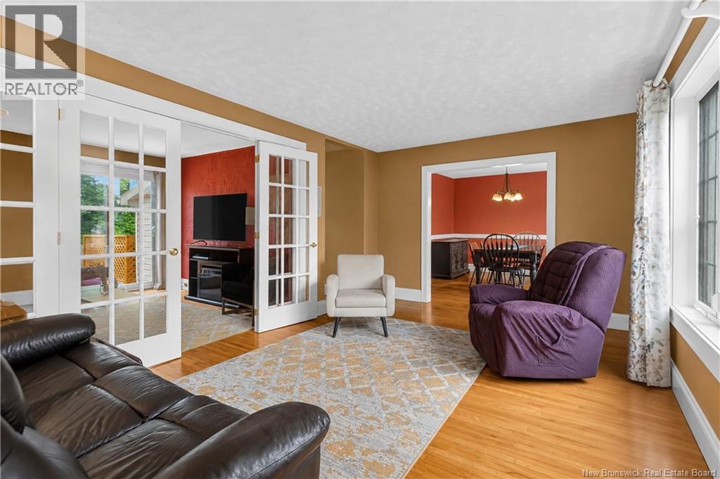 145 Wendell - Image 4