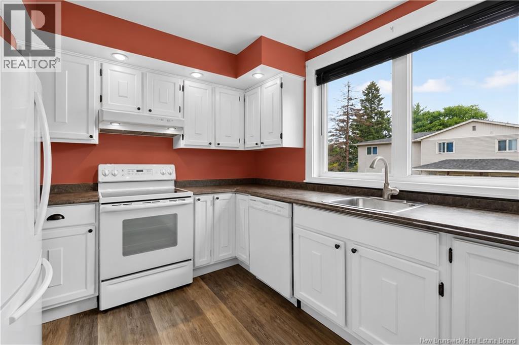 145 Wendell - Image 12
