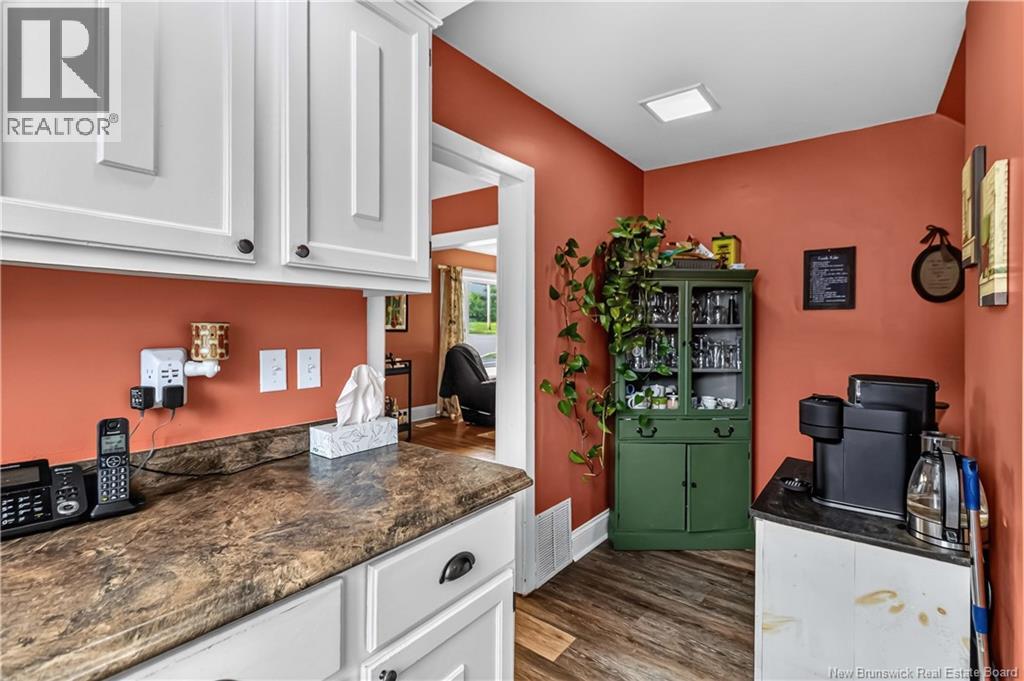 145 Wendell - Image 15