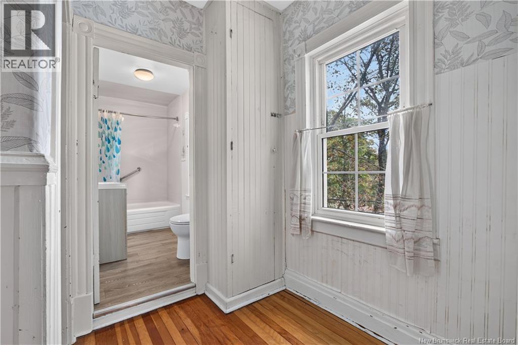 532 King George HWY - Image 18