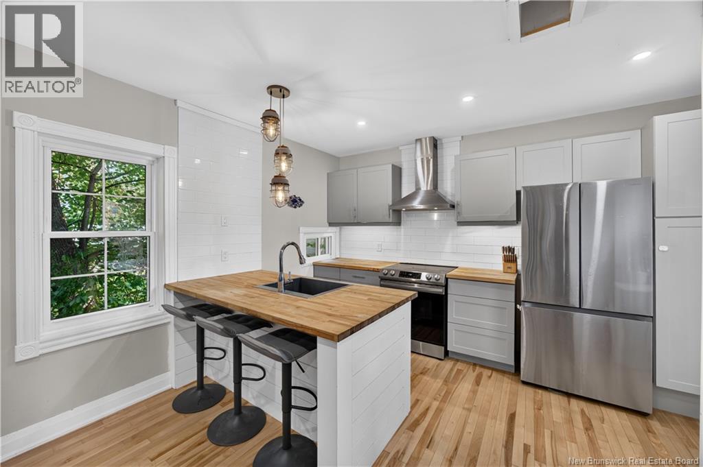 532 King George HWY - 13