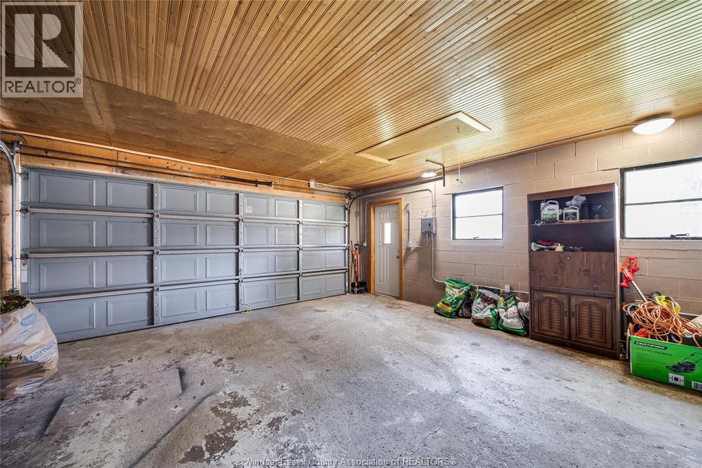 1030 ISABELLE PLACE - Image 47
