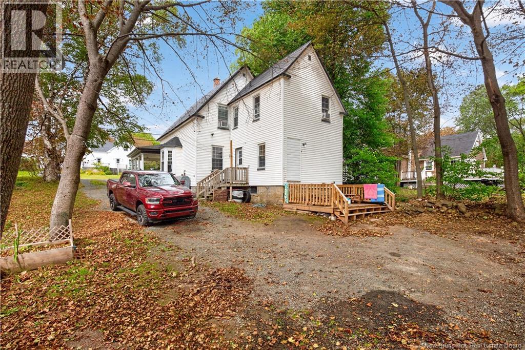532 King George HWY - Image 29